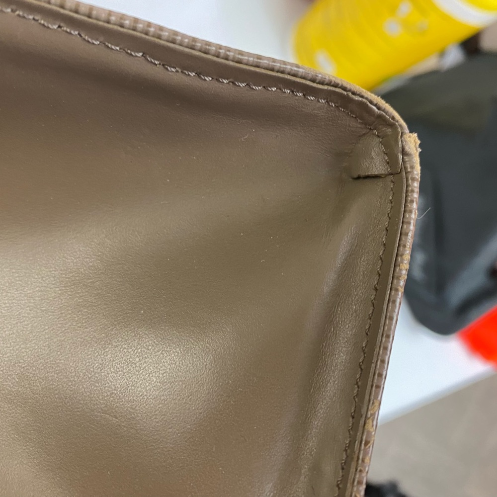 LOUIS VUITTON CROISETTE TOTE - Picture 11 of 16